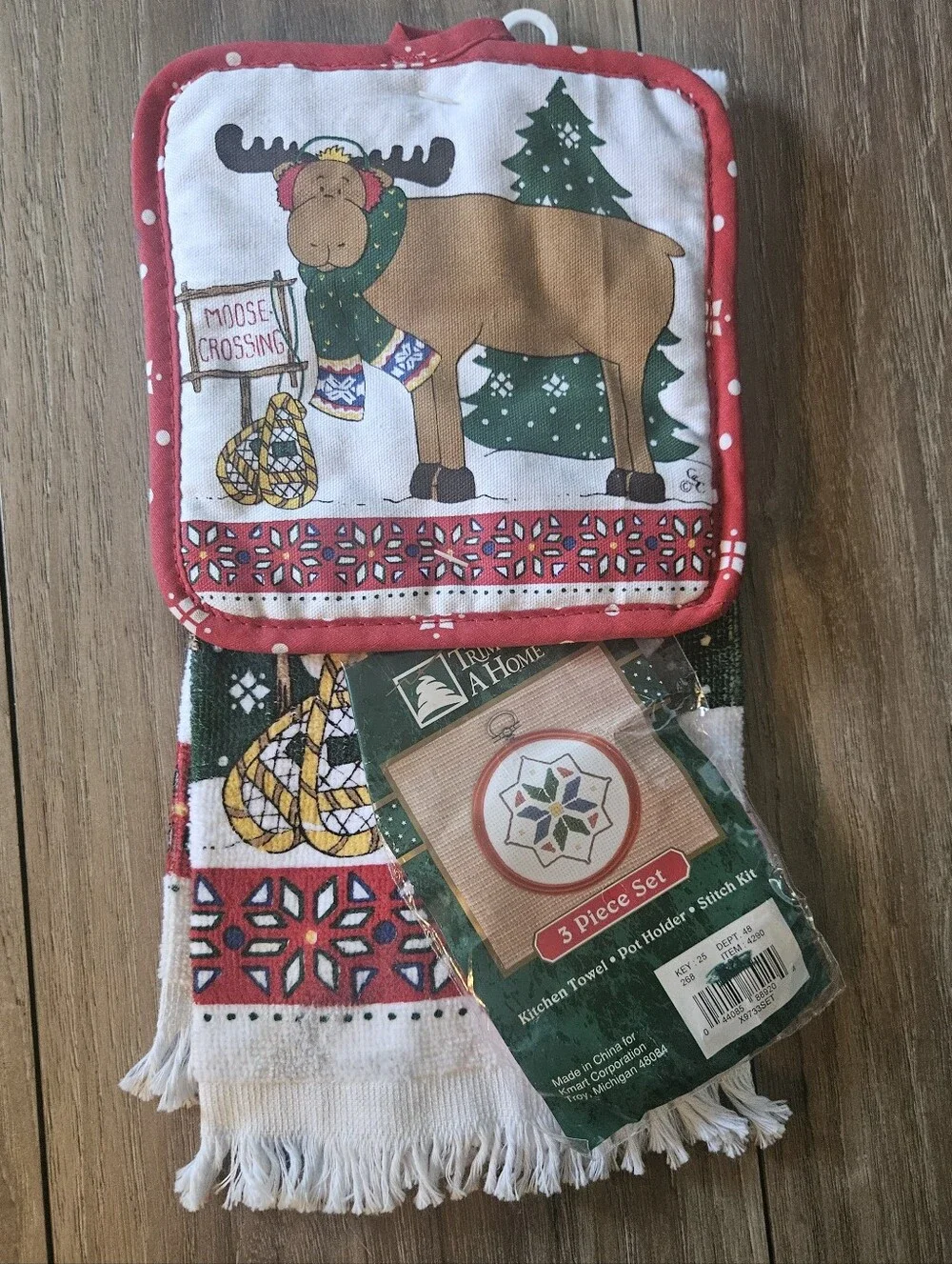 Holiday Moose Pot Holder and Towel Set - Red, Green, White